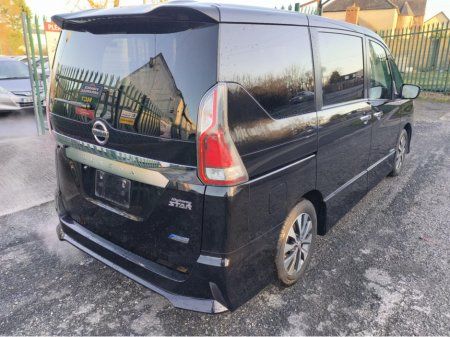 2017 Nissan Serena Highway Star V €19,950 thumbnail