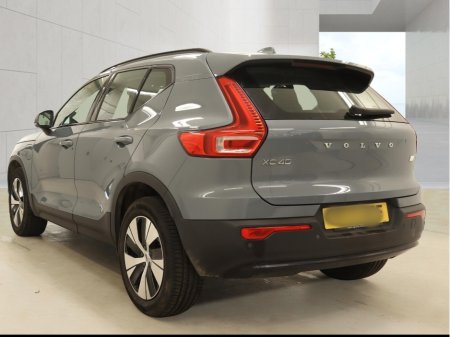 2022 Volvo XC40 - photo 3