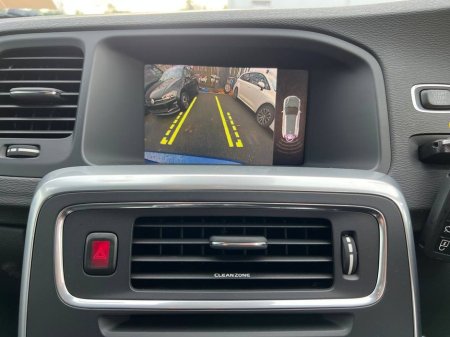 2017 Volvo V60 - thumbnail 9