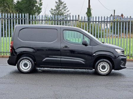 2025 Peugeot Partner - photo 2