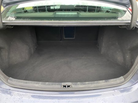 2011 Toyota Avensis - thumbnail 9