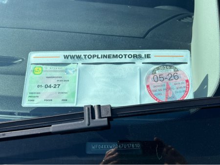 2008 Ford Focus - photo 2