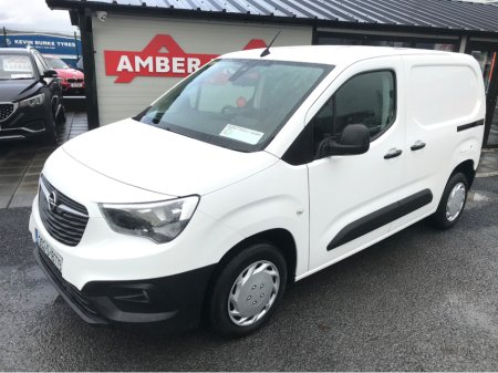 2020 Opel Combo L1H1-1.5 75PS 5 SP 5DR €11,750