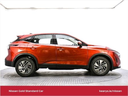 2026 Nissan Qashqai 1.3 PET MILD HYBRID SV thumbnail