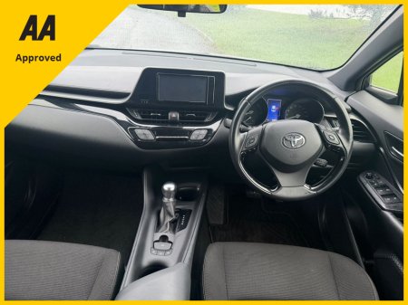 2019 Toyota C-HR 1.8 Petrol Hybrid thumbnail