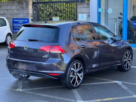 2015 Volkswagen Golf LOUNGE EDITION 1.2 TSI AUTO // NEW 19" R-LINE ALLOYS // REVERSE CAMERA // NEW NCT 03/27 €14,900 thumbnail