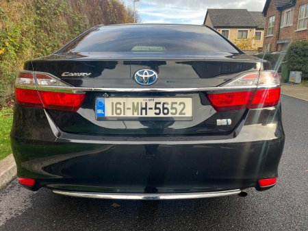 2016 Toyota Camry  €12,950 thumbnail