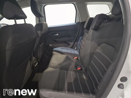 2023 Dacia Duster 1.3 TCe 150 EDC Expression €19,995 thumbnail