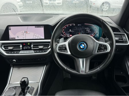 2022 BMW 3 Series - thumbnail 22