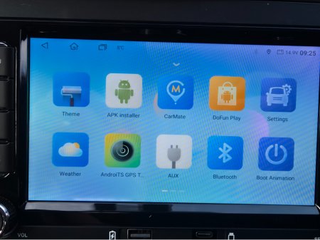 2016 Volkswagen Polo - thumbnail 8