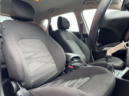 2016 Kia Ceed - thumbnail 5