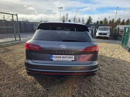 2020 Volkswagen Touareg 3.0TDI 286HP V6 4M DSG Design €39,950 thumbnail