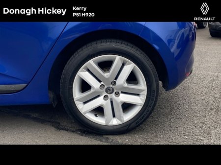 2022 Renault Clio - thumbnail 8