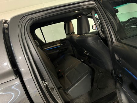 2023 Toyota Hilux INVINCIB X D-4D 4WD INVINCIBLE DCB thumbnail