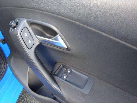 2017 Volkswagen Polo TRENDLINE 1.0 60HP MANUAL 5 SPEED 5 DOOR KEY 131 €9,950 thumbnail