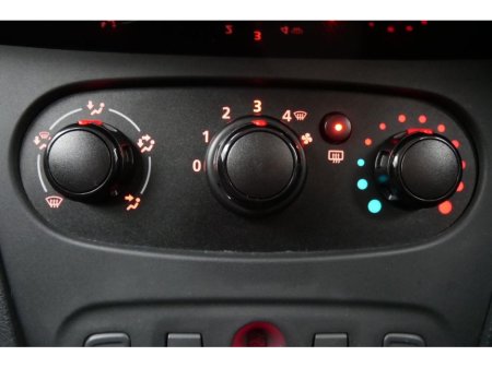 2017 Dacia Sandero - thumbnail 20