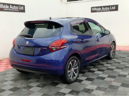 2017 Peugeot 208 ALLURE 1.2 PETROL 5DR AUTOMATIC €10,950 thumbnail