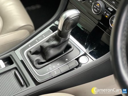 2020 Volkswagen Golf HIGHLINE 2.0 TDI AUTOMATIC €21,950 thumbnail