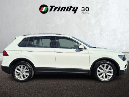 2018 Volkswagen Tiguan - thumbnail 5