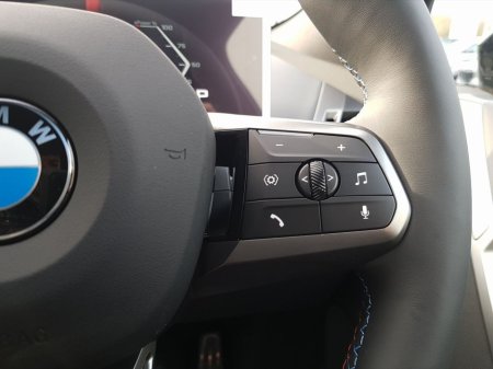 2026 BMW iX - thumbnail 16