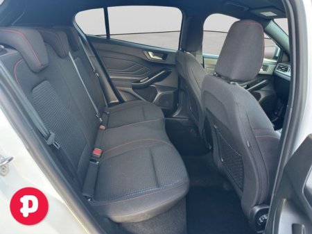 2023 Ford Focus - thumbnail 15