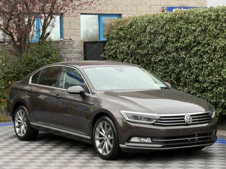 2018 Volkswagen Passat - thumbnail 17