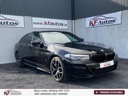 2020 BMW 5 Series - view 4