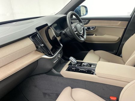 2026 Volvo XC90 - thumbnail 5