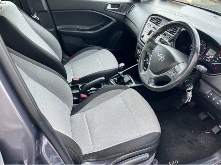 2016 Hyundai i20 DELUXE 5DR €9,950 thumbnail