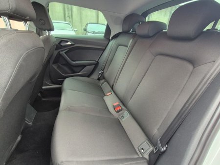 2019 Audi A1 - thumbnail 19