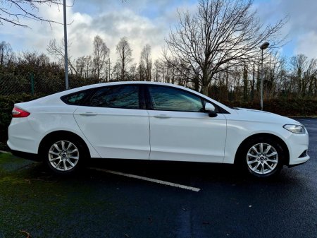 2015 Ford Mondeo 1.6TDCi 115PS Style €6,999 thumbnail