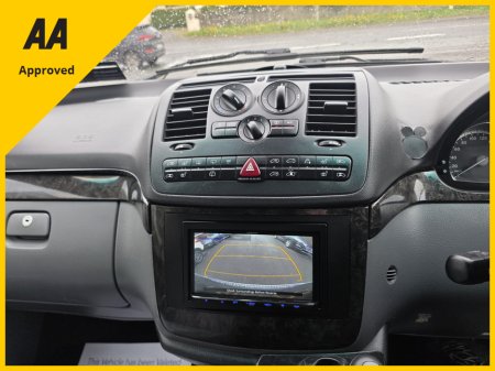 2010 Mercedes-Benz V Class - thumbnail 4