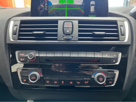 2016 BMW 1 Series - thumbnail 17