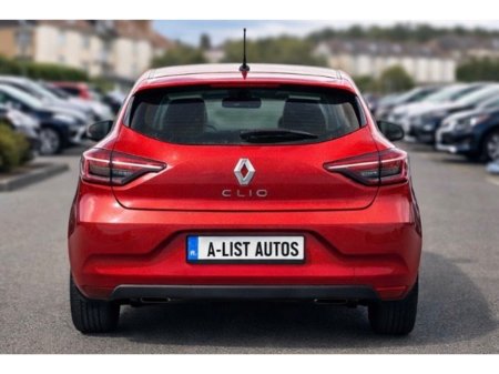 2023 Renault Clio - thumbnail 4