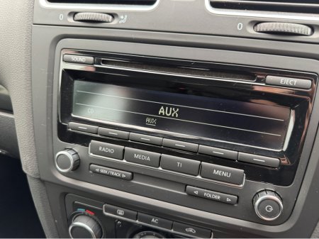 2012 Volkswagen Golf - thumbnail 13