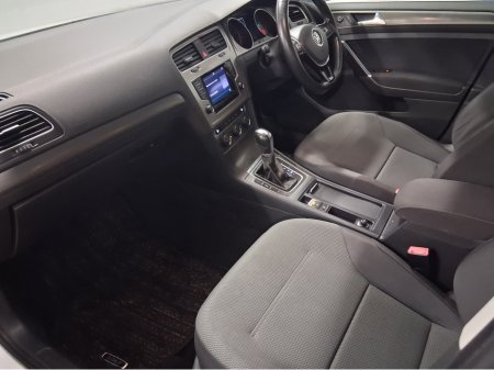 2013 Volkswagen Golf **AUTO - LOW KMS** €10,995 thumbnail