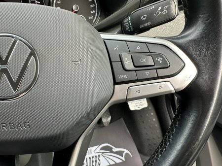 2021 Volkswagen Transporter - thumbnail 20