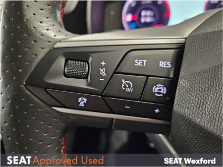 2022 SEAT Leon e-Hybrid 204hp DSG FR €361 Per Month €24,975 thumbnail