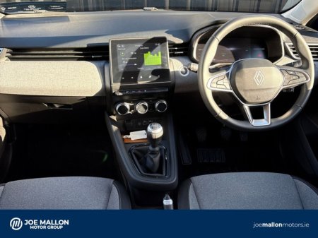 2025 Renault Clio TCe 90 DFull Evolution €23,950