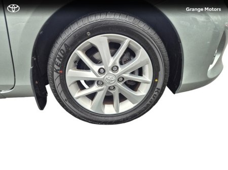 2014 Toyota Auris - thumbnail 14