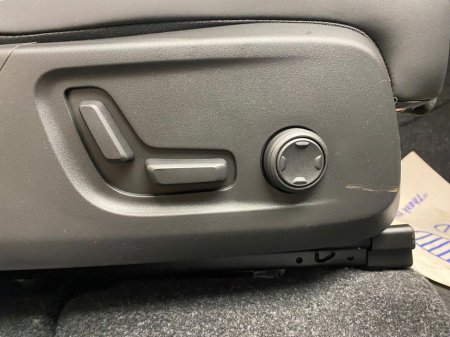 2026 Volvo EX40 - thumbnail 22