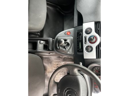 2012 Renault Kangoo 1.5 MAXI LL DCI 90 6DR 5 SEATER  CREWCAB €3,250 thumbnail