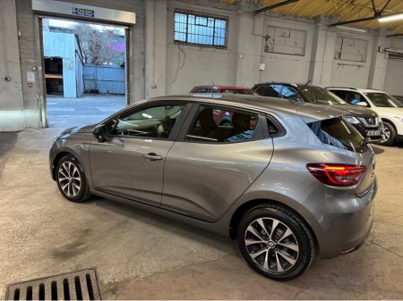2023 Renault Clio EQUILIBRE TCE 90 CVT DFUL DFULL MY2 Finance Available own this car from €79 per week €18,499 thumbnail