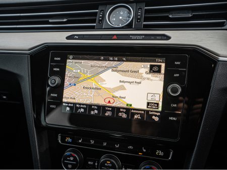 2019 Volkswagen Passat 2019 VW Passat Highline Auto/High spec/1yr warrant €25,888 thumbnail