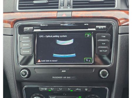 2013 Skoda Superb AMBITION GL 1.6 TDI 105HP 4DR €7,950 thumbnail