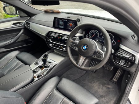 2019 BMW 5 Series 520D M-SPORT AUTOMATIC 2.0 DIESEL //LOW MILES//HARMAN KARDON SOUND SYSTEM// €31,950 thumbnail