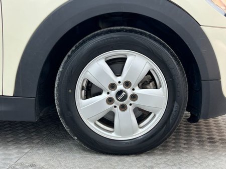 2017 MINI Cooper D - thumbnail 19