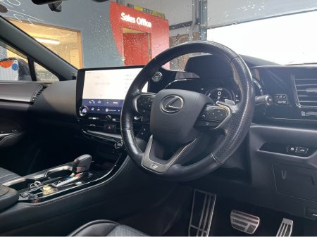 2022 Lexus NX 350h - thumbnail 11