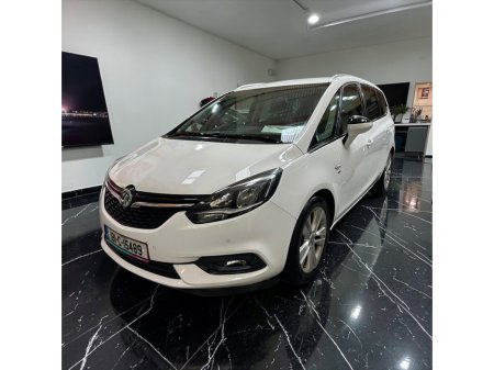2018 Vauxhall Zafira - view 3
