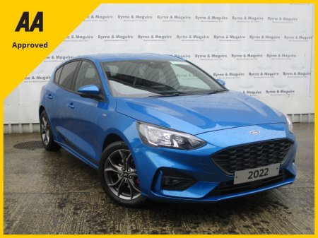 2022 Ford Focus ST-LINE 1.0 PETROL   TOP OF THE RANGE MODEL WITH ONLY  9000 MILES. FULLY SERVICE WITH 12 MONTHS WARRANTY AND 12 MONTHS AA COVER.D